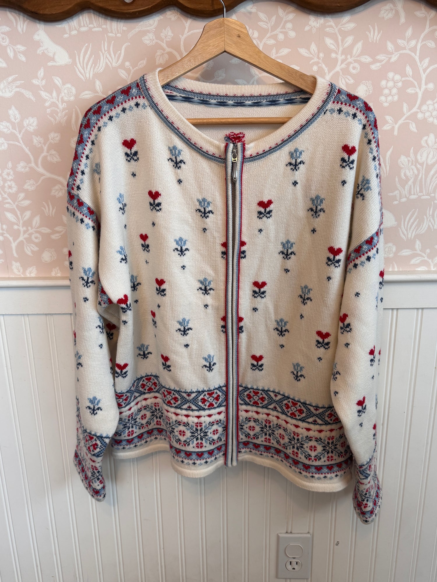 Floral zip sample M/L (FINAL SALE)