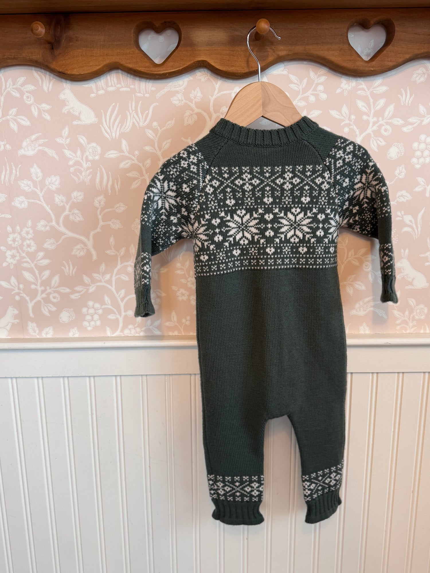 Hunter green sample 0-6 months