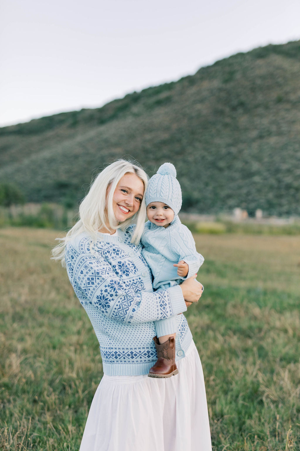 Snowflake Cardigan Frost